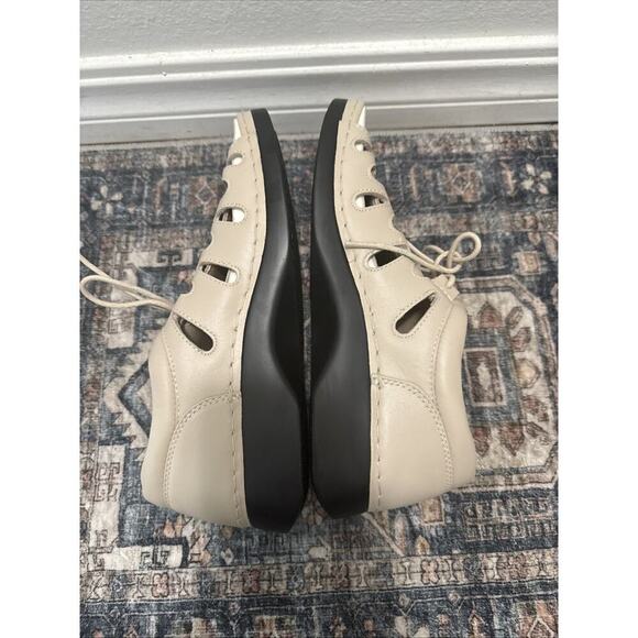 Propet Foot Smart Women’s Beige Sandals New Size 10 M Comfortable - Picture 5 of 6